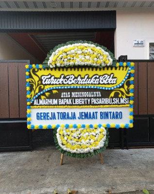 Papan Bunga Duka di Lubuk Pakam